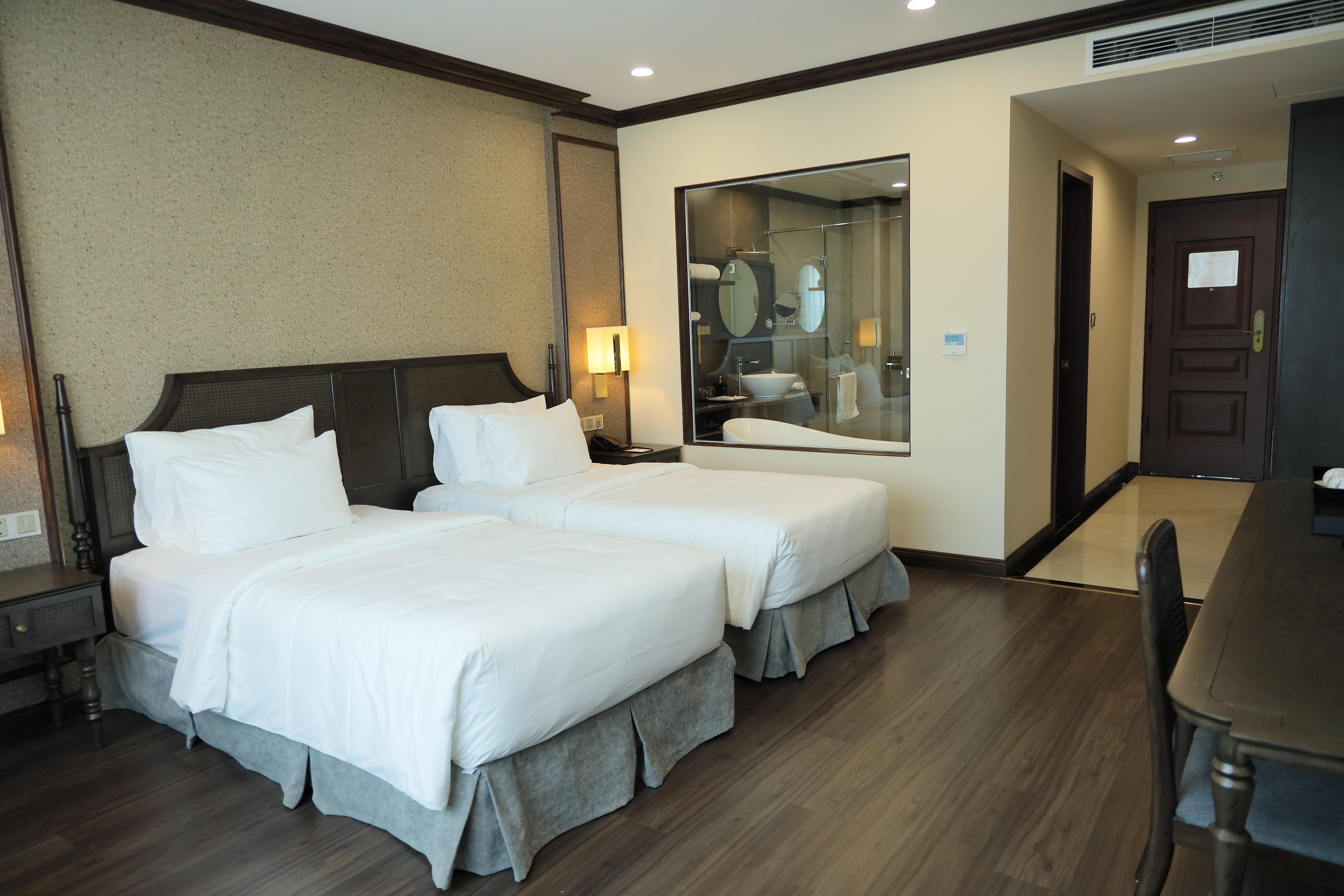 Ninh Binh Legend Hotel Bagian luar foto